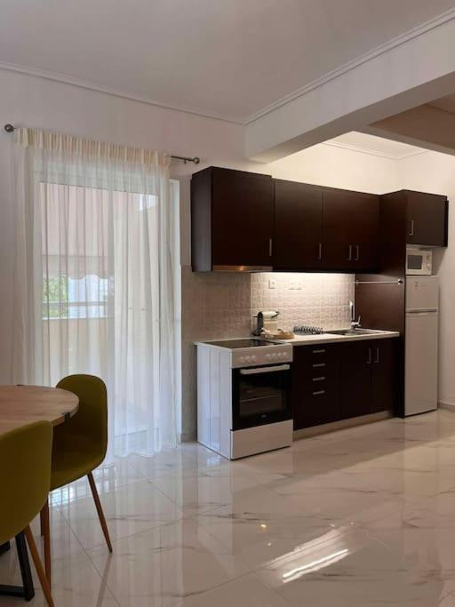 Carlito'S Apartment 2 Next To Metro Station 雅典 外观 照片
